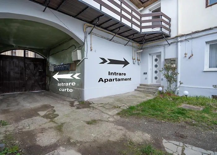 Middle Penthouse Apartment Brasov
